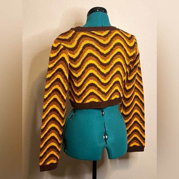 The Ragged Priest Cropped Sweater - Size Large - Picture 3 of 3